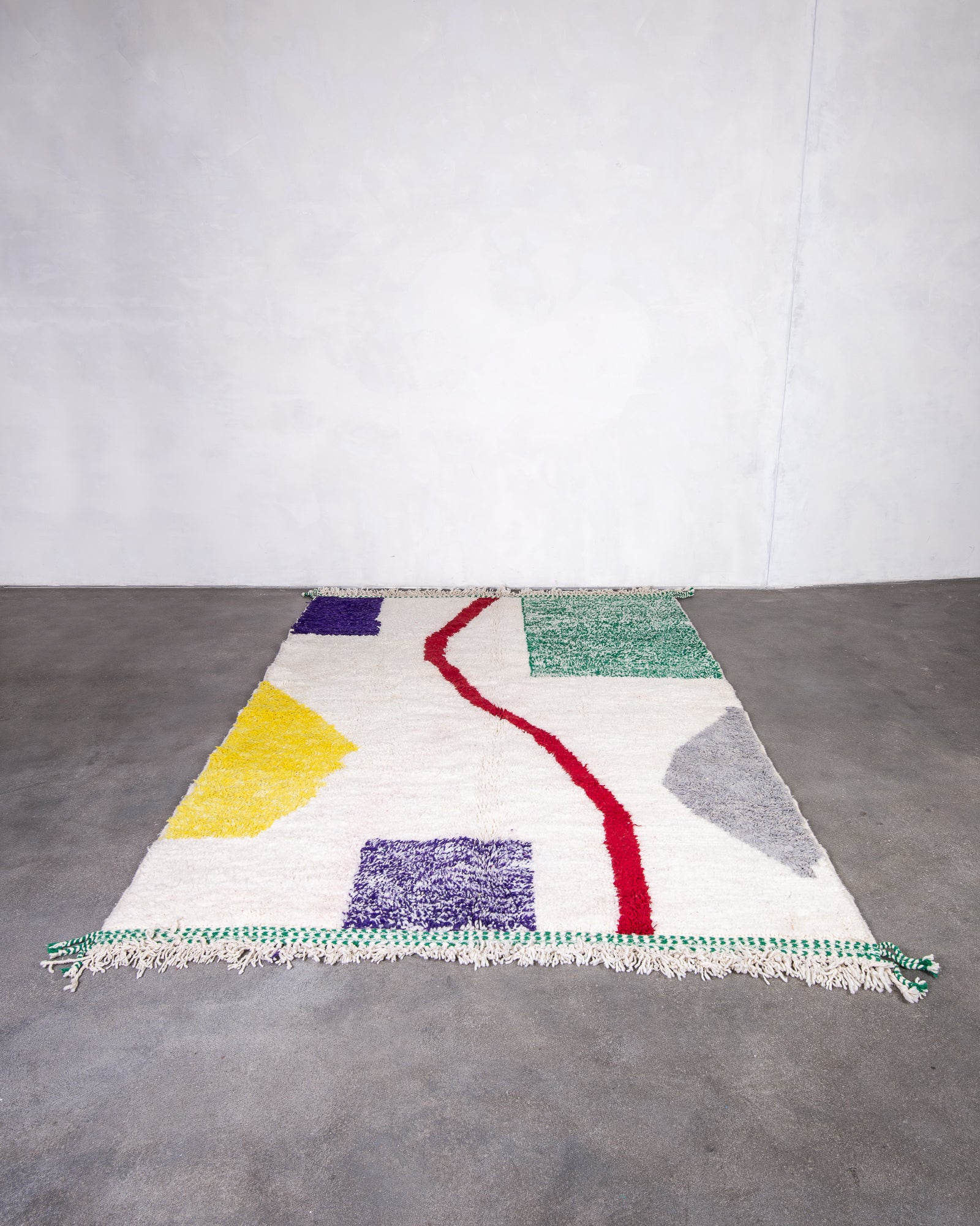 Modern designer handcrafted Berber rug from morocco Beniourain with beautiful colors and patterns